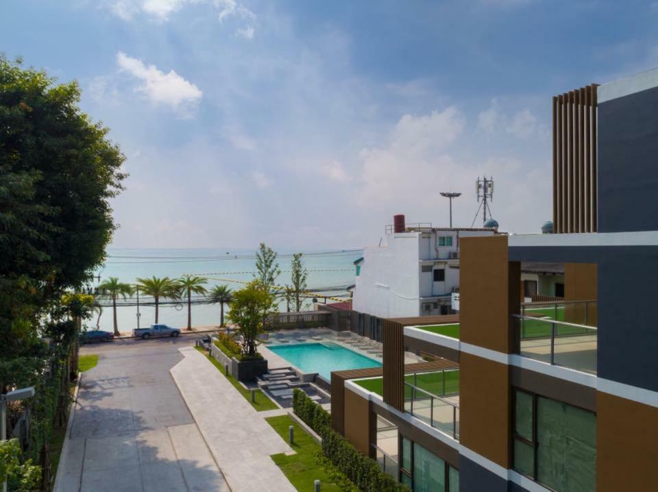 Aeras - The Ultimate Beachfront Experience Jomtien Beach Exterior foto